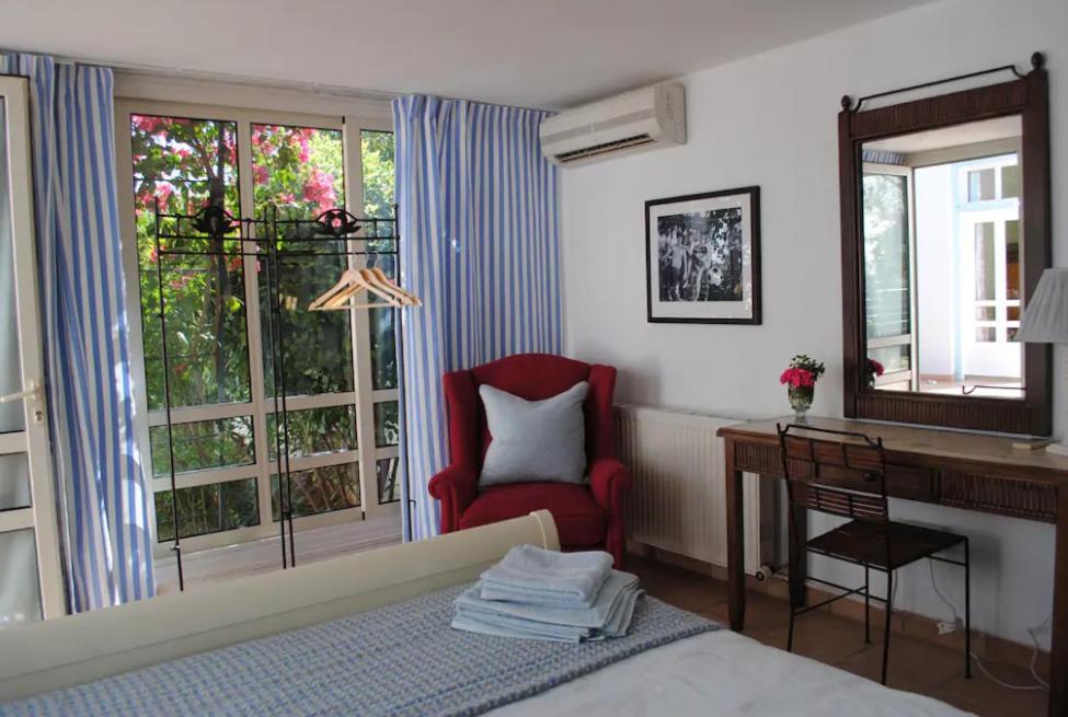 Sunny Garden Studio Hotel Nikosia Bagian luar foto